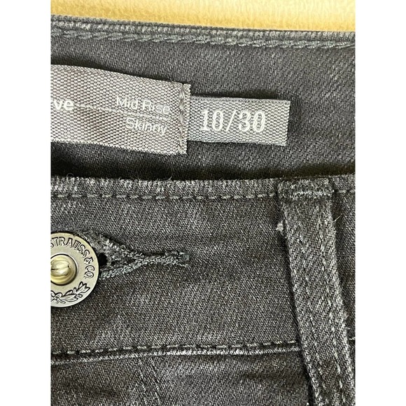 Levi's Demi‎ Curve Skinny Leg Womens 10/30 Black Mid Rise Cotton Blend Pockets - Picture 8 of 13
